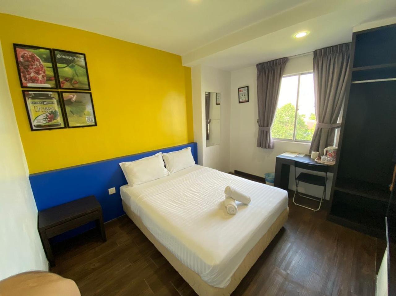 Timez Business Hotel Cheras Luaran gambar