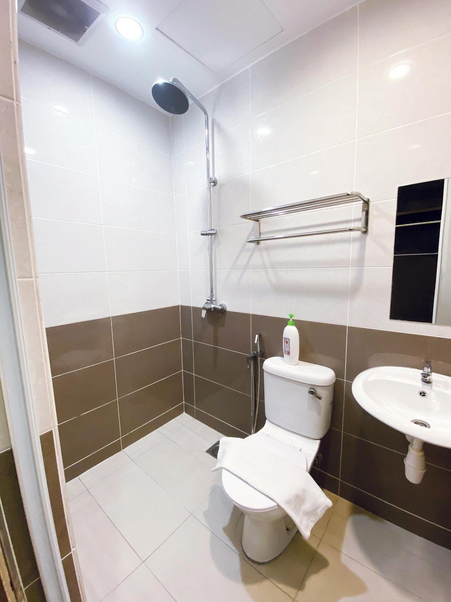Timez Business Hotel Cheras Luaran gambar